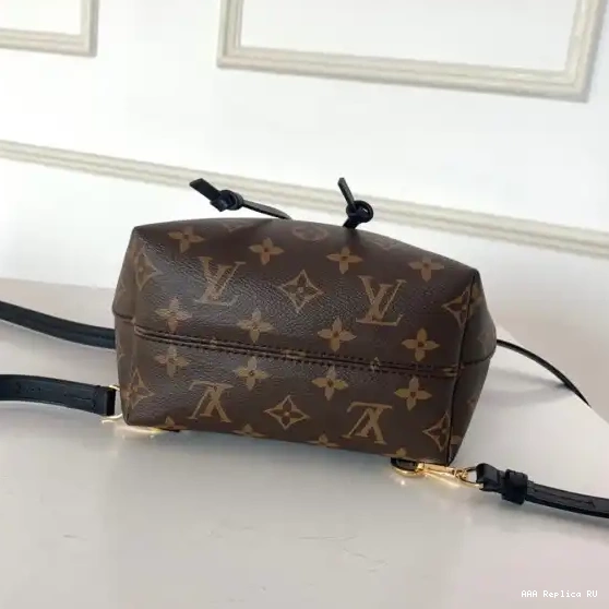 Aaa replica ru LOUIS VUITTON BB MONTSOURIS 0505